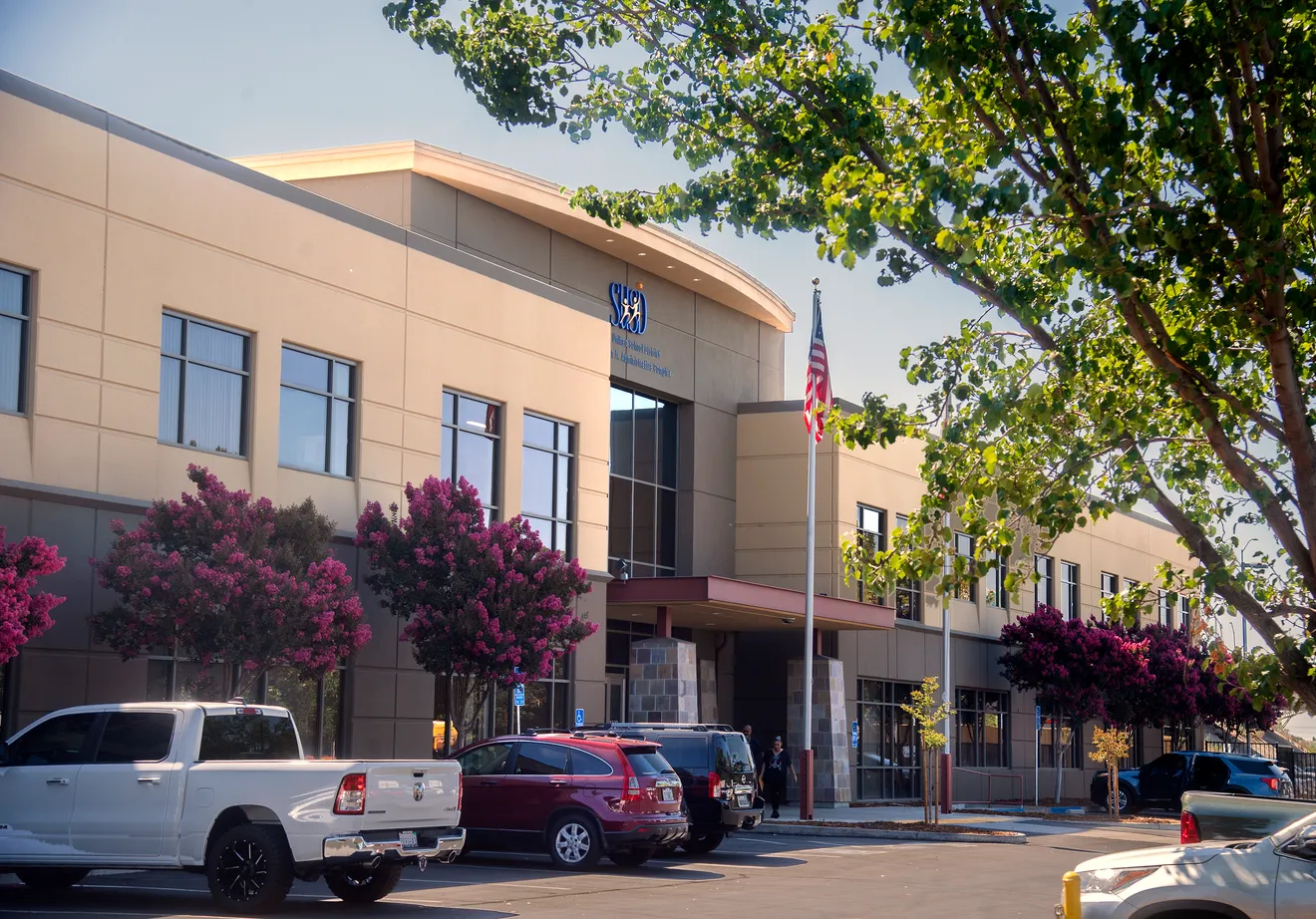 Front of SUSD Office Building